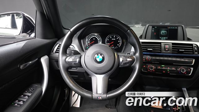 BMW 1 Series (F20) 118d M Sport Shadow 5 Door 2018 — фото 13