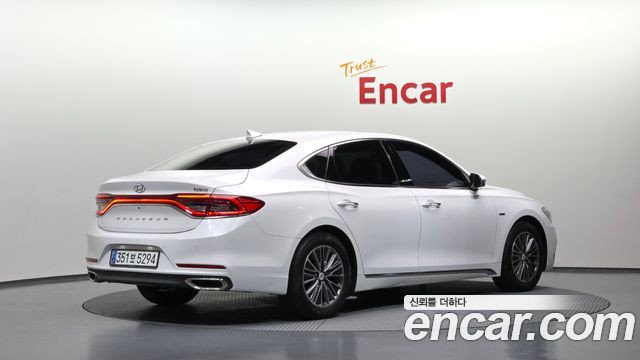 Hyundai Grandeur Hybrid (IG) Exclusive 2018 — фото 2