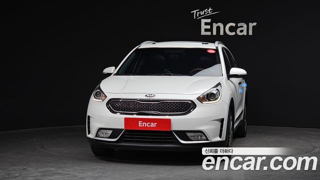 Kia Niro Prestige 2017 — фото 3