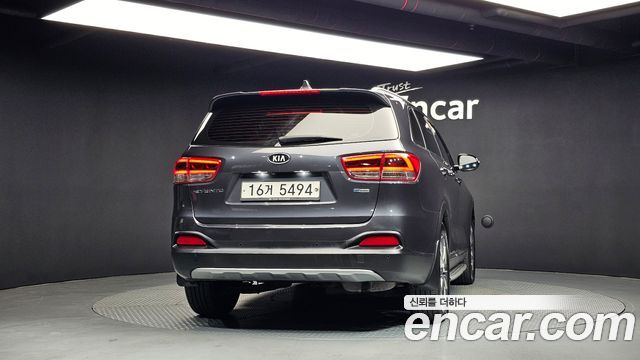 Kia Sorento Diesel 2.0 2WD Noblesse Special 2016 — фото 4
