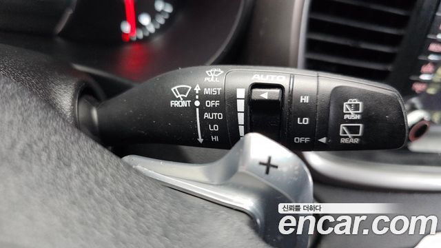 Kia Sorento Diesel 2.0 2WD Noblesse Special 2016 — фото 17
