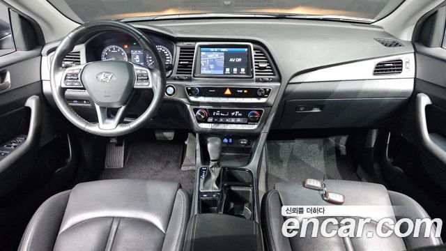 Hyundai Sonata New Rise 2.0 Smart Spicial 2019 — фото 7