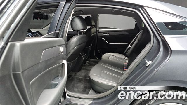Hyundai Sonata New Rise 2.0 Smart Spicial 2019 — фото 11