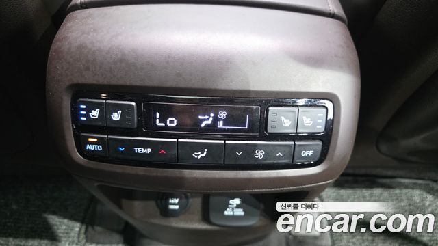 Hyundai Palisade Diesel 2.2 4WD VIP 2023 — фото 13