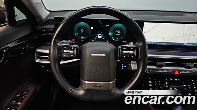 Hyundai Grandeur (GN7) 2,5 Gasoline 2WD Exclusive 2023 — фото 13