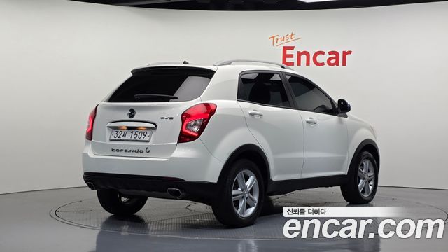 KG Mobility (SsangYong) Korando C 2.0 CVS 2WD Deluxe 2015 — фото 2
