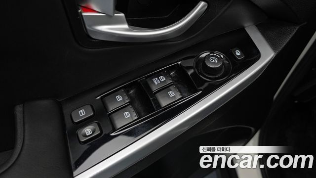 KG Mobility (SsangYong) Korando C 2.0 CVS 2WD Deluxe 2015 — фото 23