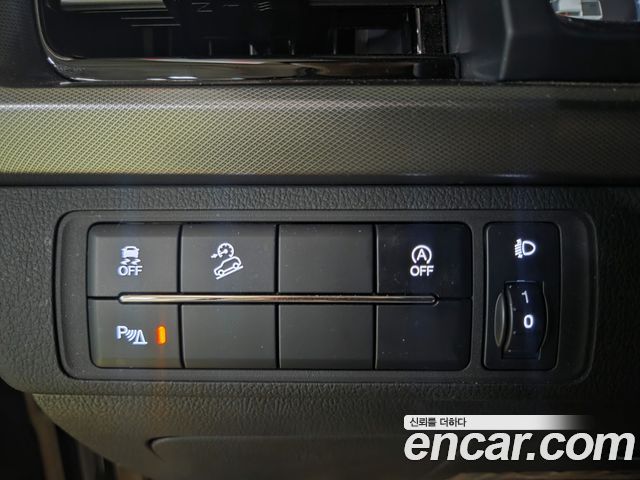 KG Mobility (SsangYong) Rexton Sports Khan Diesel 2.2 4WD Culman Prestige 2024 — фото 19