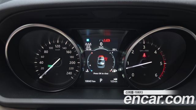 Land Rover Discovery 5 3.0 SD6 SE 2019 — фото 8