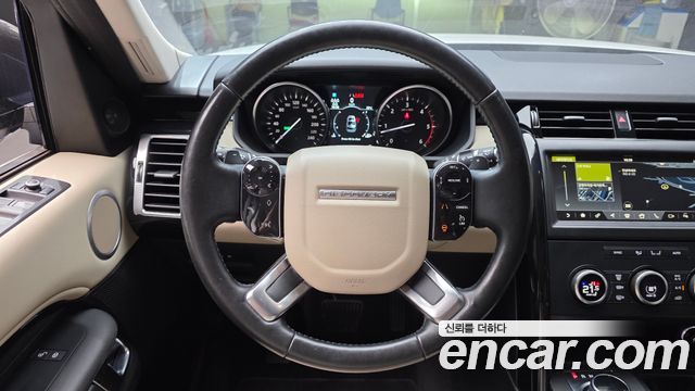 Land Rover Discovery 5 3.0 SD6 SE 2019 — фото 14