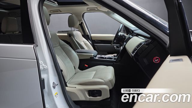 Land Rover Discovery 5 3.0 SD6 SE 2019 — фото 26