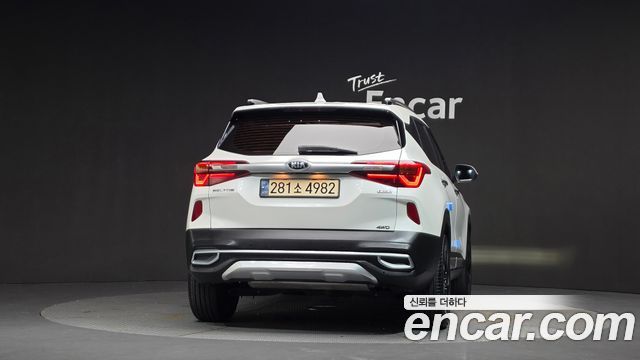 Kia Seltos Gasoline 1.6 Turbo 4WD Gravity 2022 — фото 4