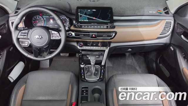 Kia Seltos Gasoline 1.6 Turbo 4WD Gravity 2022 — фото 7