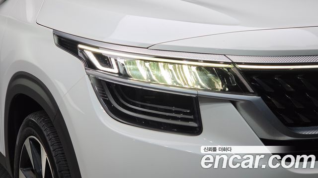 Kia Seltos Gasoline 1.6 Turbo 4WD Gravity 2022 — фото 22