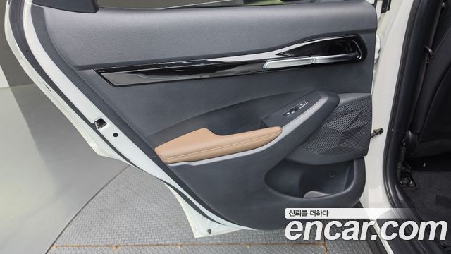 Kia Seltos Gasoline 1.6 Turbo 4WD Gravity 2022 — фото 25