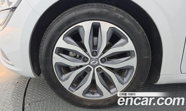 Renault Korea SM6 2.0 GDe LE 2016 — фото 5