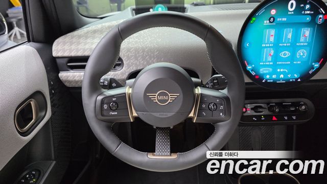 MINI Cooper S (IV) 5 Door Favoured 2025 — фото 13