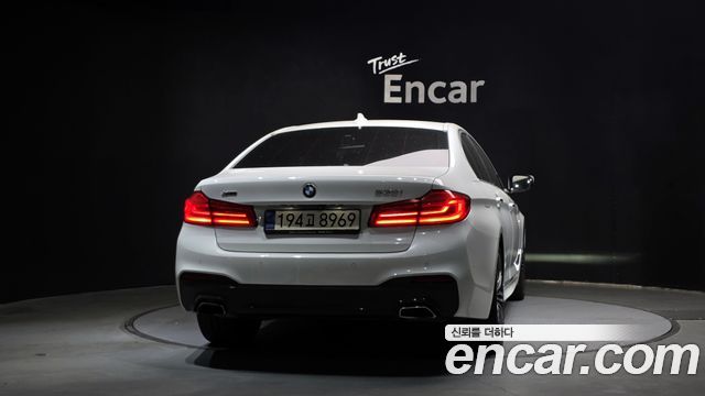 BMW 5 Series (G30) 530i xDrive M Sport Package Plus 2018 — фото 4