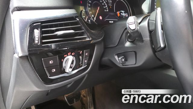 BMW 5 Series (G30) 530i xDrive M Sport Package Plus 2018 — фото 18