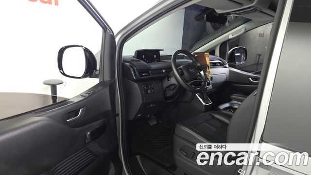 Hyundai Staria L3.5 Cargo 5-Seater Modern 2024 — фото 10