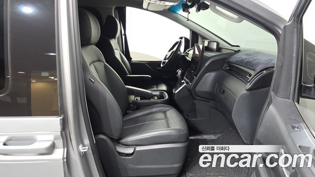 Hyundai Staria L3.5 Cargo 5-Seater Modern 2024 — фото 11