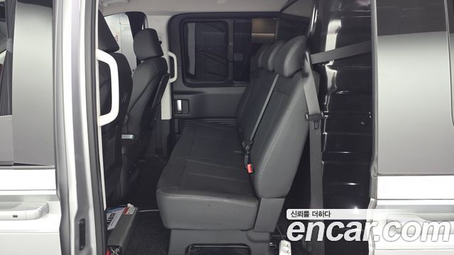 Hyundai Staria L3.5 Cargo 5-Seater Modern 2024 — фото 12