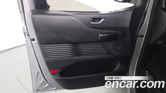 Hyundai Staria L3.5 Cargo 5-Seater Modern 2024 — фото 24