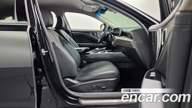 Kia K8 2.5 Gasoline 2WD Noblesse 2023 — фото 26