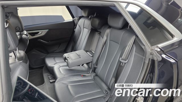 Audi Q8 (4M) 45 TDI Quattro Premium 2021 — фото 12