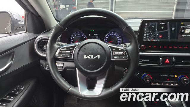 Kia K3 (II) 1.6 Prestige 2022 — фото 17