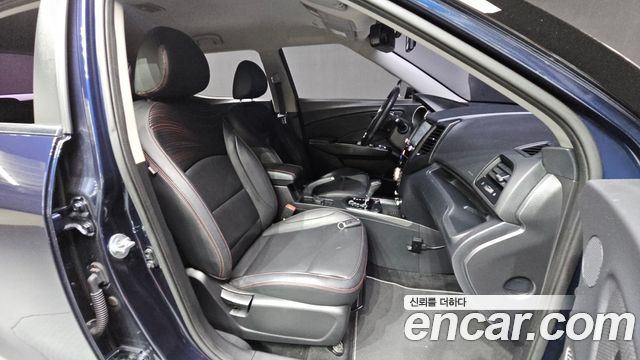 KG Mobility (SsangYong) Tivoli Air 1.6 IX 2WD 2018 — фото 12