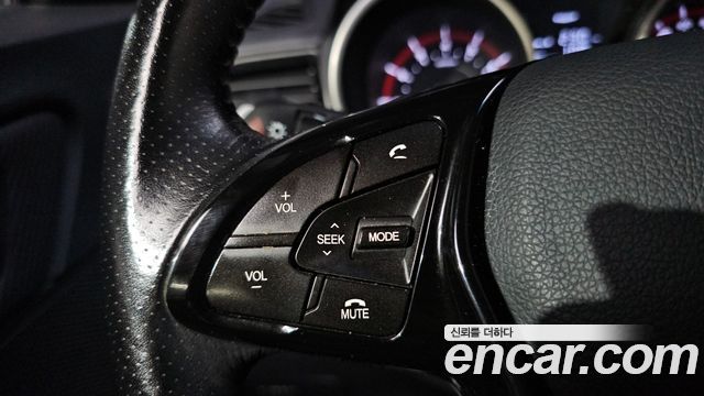 KG Mobility (SsangYong) Tivoli Air 1.6 IX 2WD 2018 — фото 18