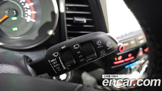 KG Mobility (SsangYong) Tivoli Air 1.6 IX 2WD 2018 — фото 27