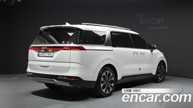 Kia Carnival (IV) Gasoline 9-Seater Signature 2023 — фото 2
