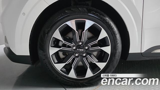 Kia Carnival (IV) Gasoline 9-Seater Signature 2023 — фото 5