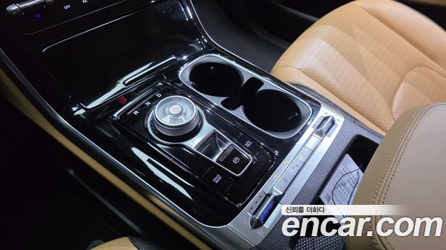 Kia Carnival (IV) Gasoline 9-Seater Signature 2023 — фото 9