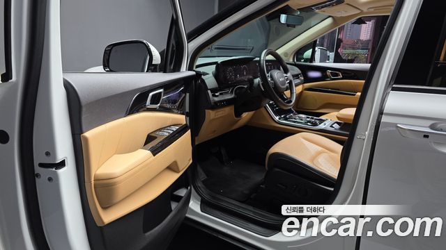 Kia Carnival (IV) Gasoline 9-Seater Signature 2023 — фото 10