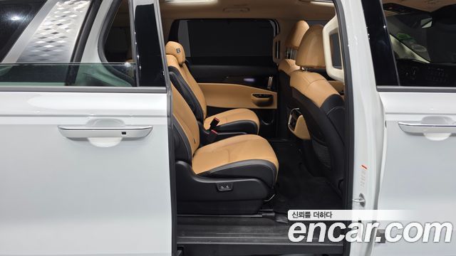 Kia Carnival (IV) Gasoline 9-Seater Signature 2023 — фото 15