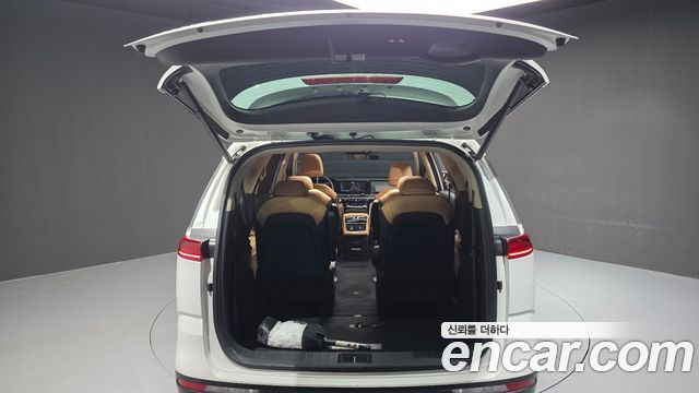 Kia Carnival (IV) Gasoline 9-Seater Signature 2023 — фото 22