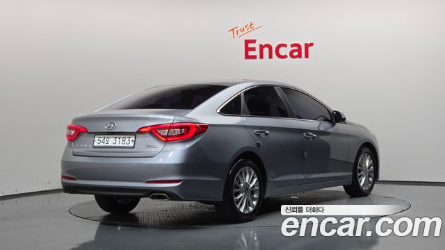 Hyundai Sonata (LF) 2.0 Smart 2015 — фото 2
