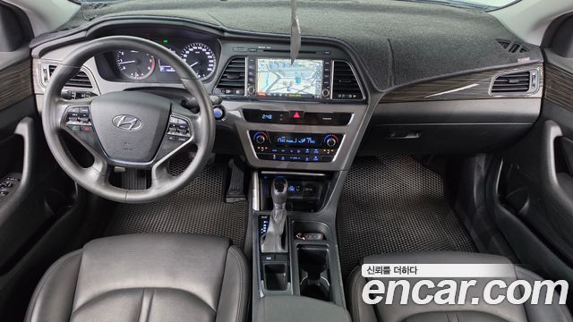 Hyundai Sonata (LF) 2.0 Smart 2015 — фото 7