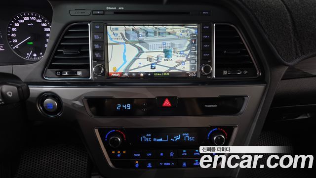Hyundai Sonata (LF) 2.0 Smart 2015 — фото 12