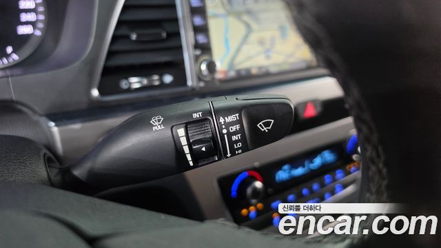 Hyundai Sonata (LF) 2.0 Smart 2015 — фото 18