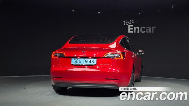 Tesla Model 3 Long Range AWD 2020 — фото 4