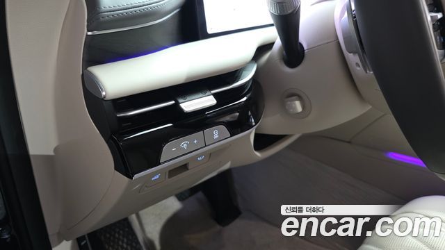 Genesis G80 (RG3) Gasoline 2.5 Turbo AWD 2026 — фото 28