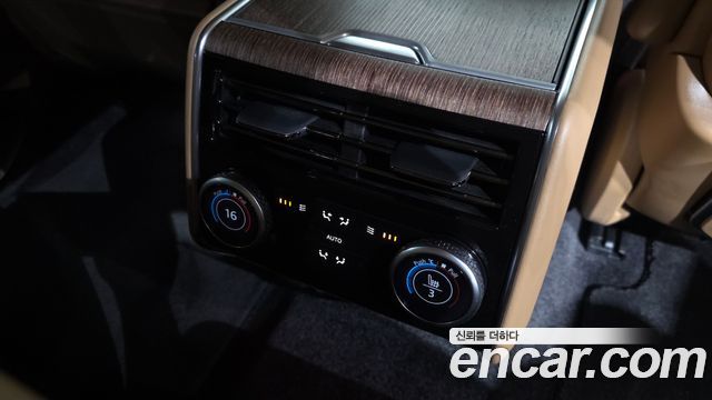 Land Rover Range Rover (V) P530 Autobiography Long Wheel Base 2023 — фото 31
