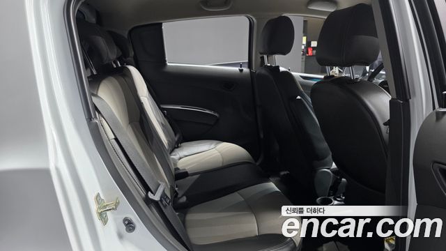 Chevrolet Spark LS Star 2012 — фото 11