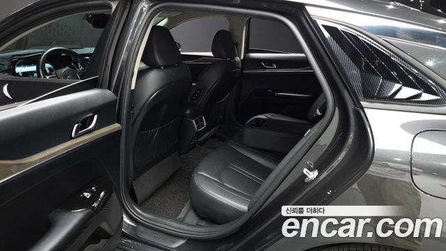 Kia K5 (III) 2.0 Noblesse 2020 — фото 26