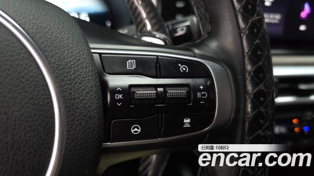 Kia K5 (III) 2.0 Noblesse 2020 — фото 31