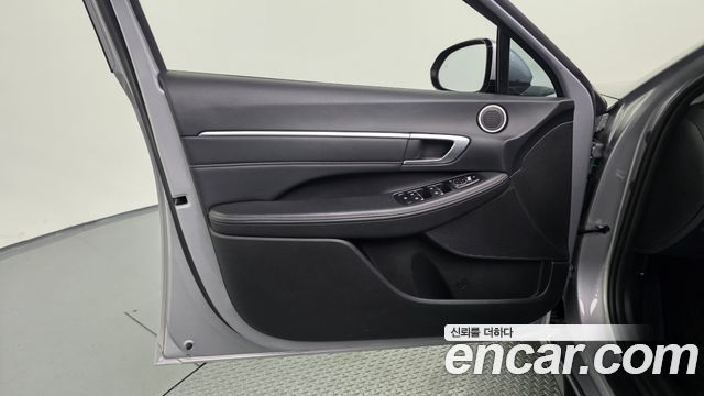 Hyundai Sonata The Edge (DN8) 2.0 LPG(Taxi) Mobility 2026 — фото 30